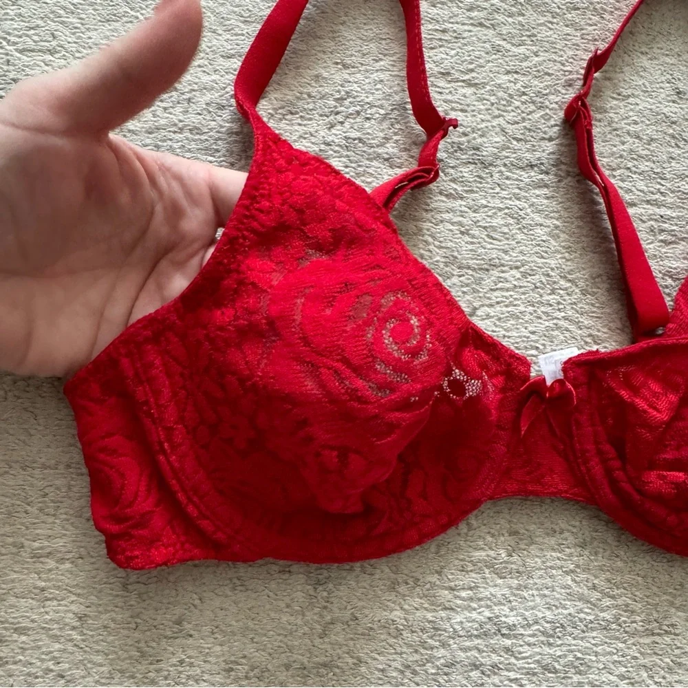 Like 🆕 Wacoal sheer sexy lacy floral bra